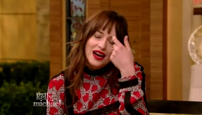 dakotajohnson0211.jpg