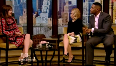 dakotajohnson0281.jpg