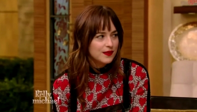 dakotajohnson0302.jpg
