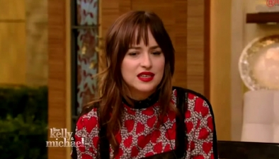 dakotajohnson0312.jpg