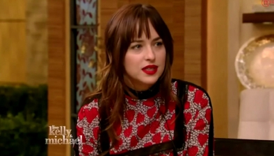 dakotajohnson0326.jpg