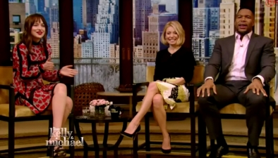 dakotajohnson0378.jpg