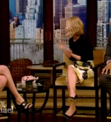 dakotajohnson0048.jpg