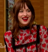 dakotajohnson0220.jpg