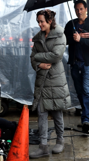 Click to view full size image
==============
dakotaset200415_281329.jpg dakotaset200415_281329.jpg