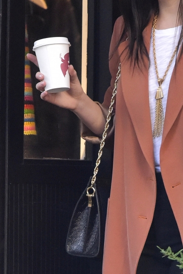 Click to view full size image
==============
029~0.jpg 029~0.jpg