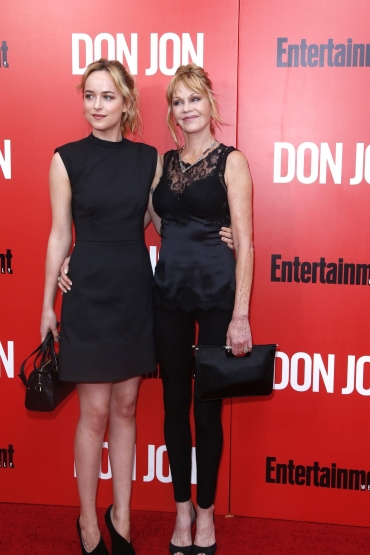 Click to view full size image
==============
DJFAN117.jpg DJFAN117.jpg