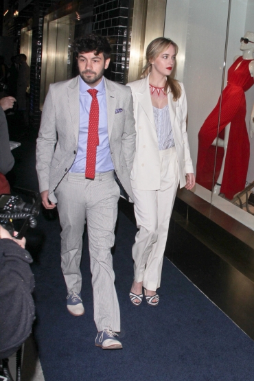 Click to view full size image
==============
DJFAN_281029~1.jpg DJFAN_281029~1.jpg